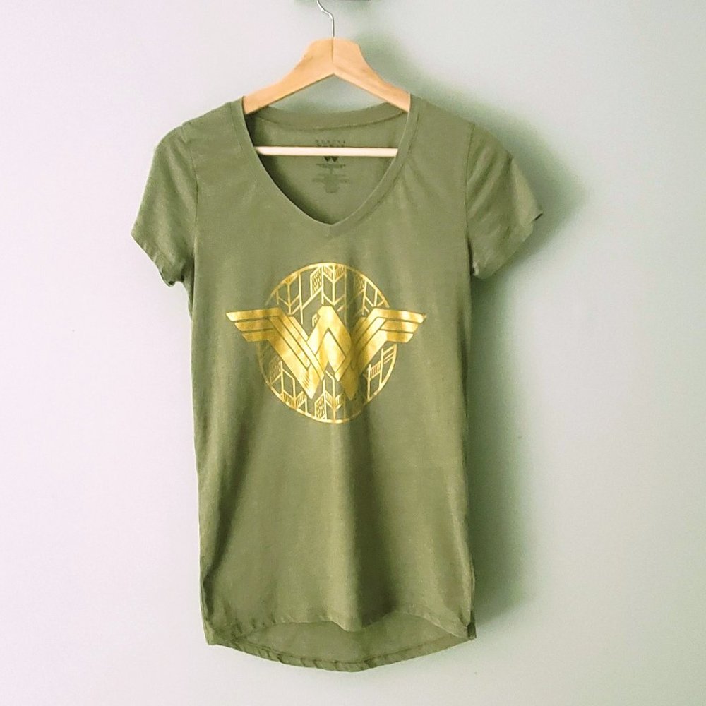 Licensed Wonder Woman V-neck Tshirt Gold Foil